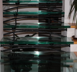 Schody szklane - konstrukcja kuta 