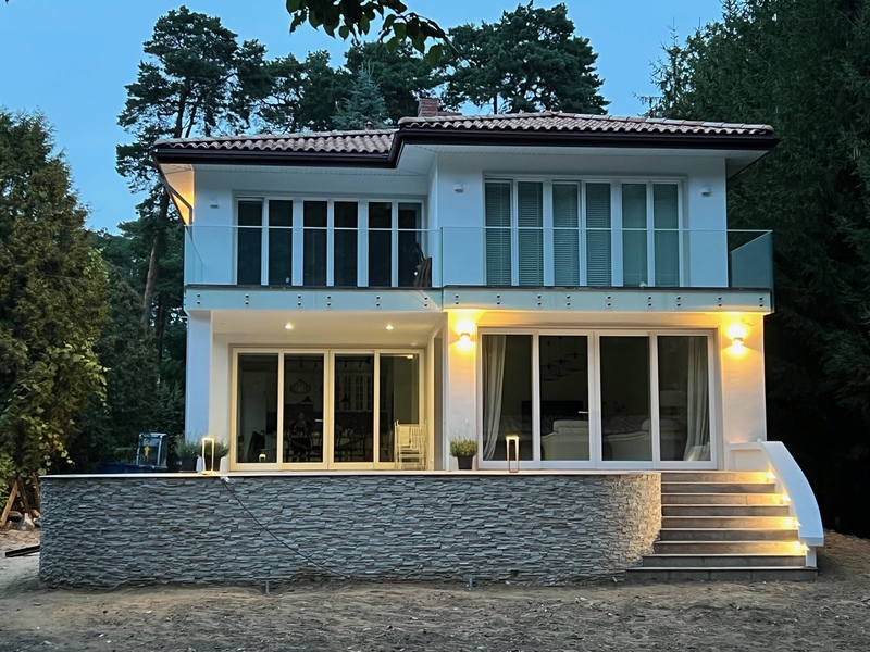 Balustrada szklana - dom prywatny